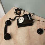telephone from the 50s in black bakelite