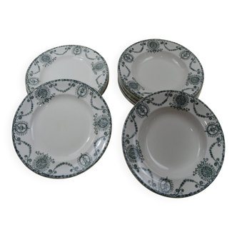 13 Terre de fer x Longwy plates - Pierrefonds