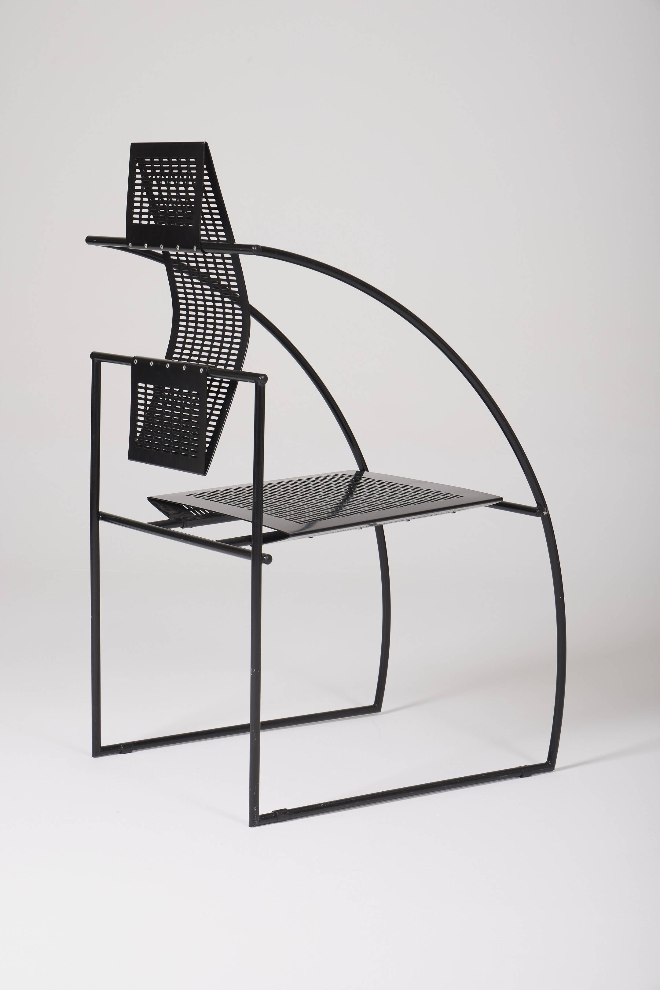 Black metal chair "Quinta" Mario Botta