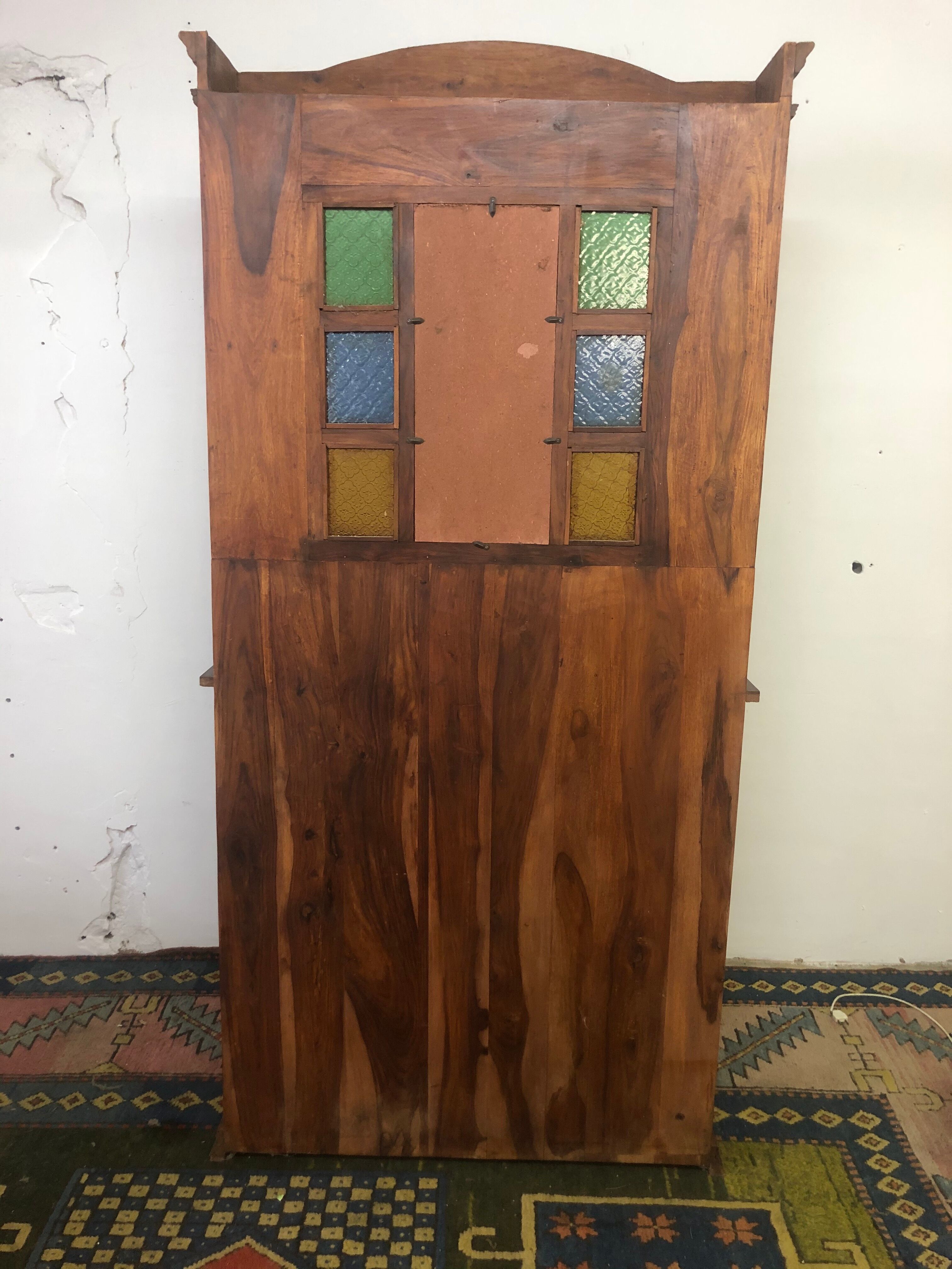 Back-bar furniture or bar bottom