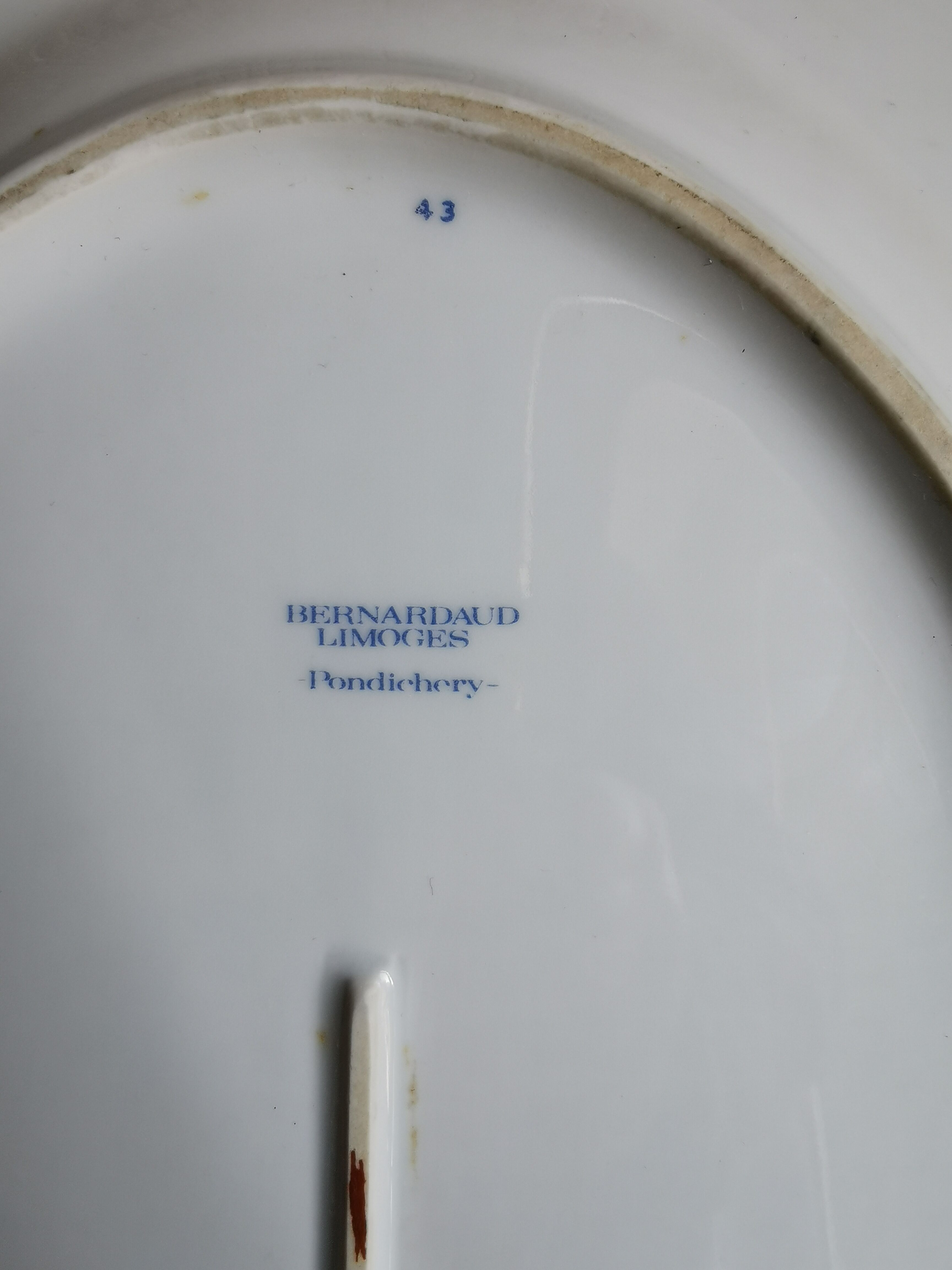 Oval dish in Limoges porcelain Bernardaud model Pondicherry