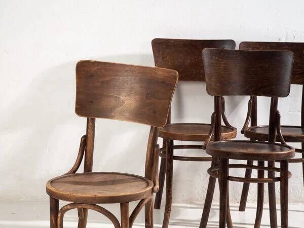 Set of antique chairs (circa 1920). Set of 4 pieces