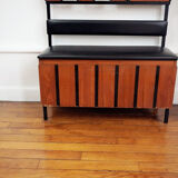 Vintage coat hanger with mirror and chest