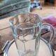 Grand pichet octogonal en verre épais 70's