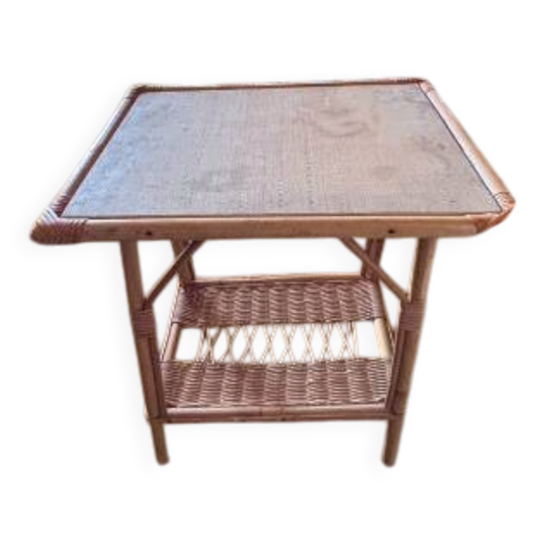 Table de chevet vintage en bambou et rotin avec plateau décoratif