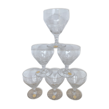Set of 6 engraved wine glasses
