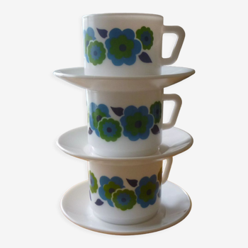Lotus Arcopal lunch cups