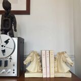 Paire de serre-livres chevaux anciens en plâtre