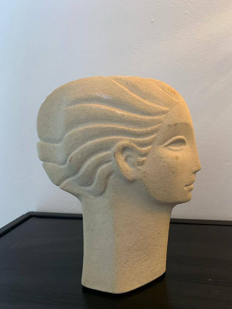 Face / bust sculpture