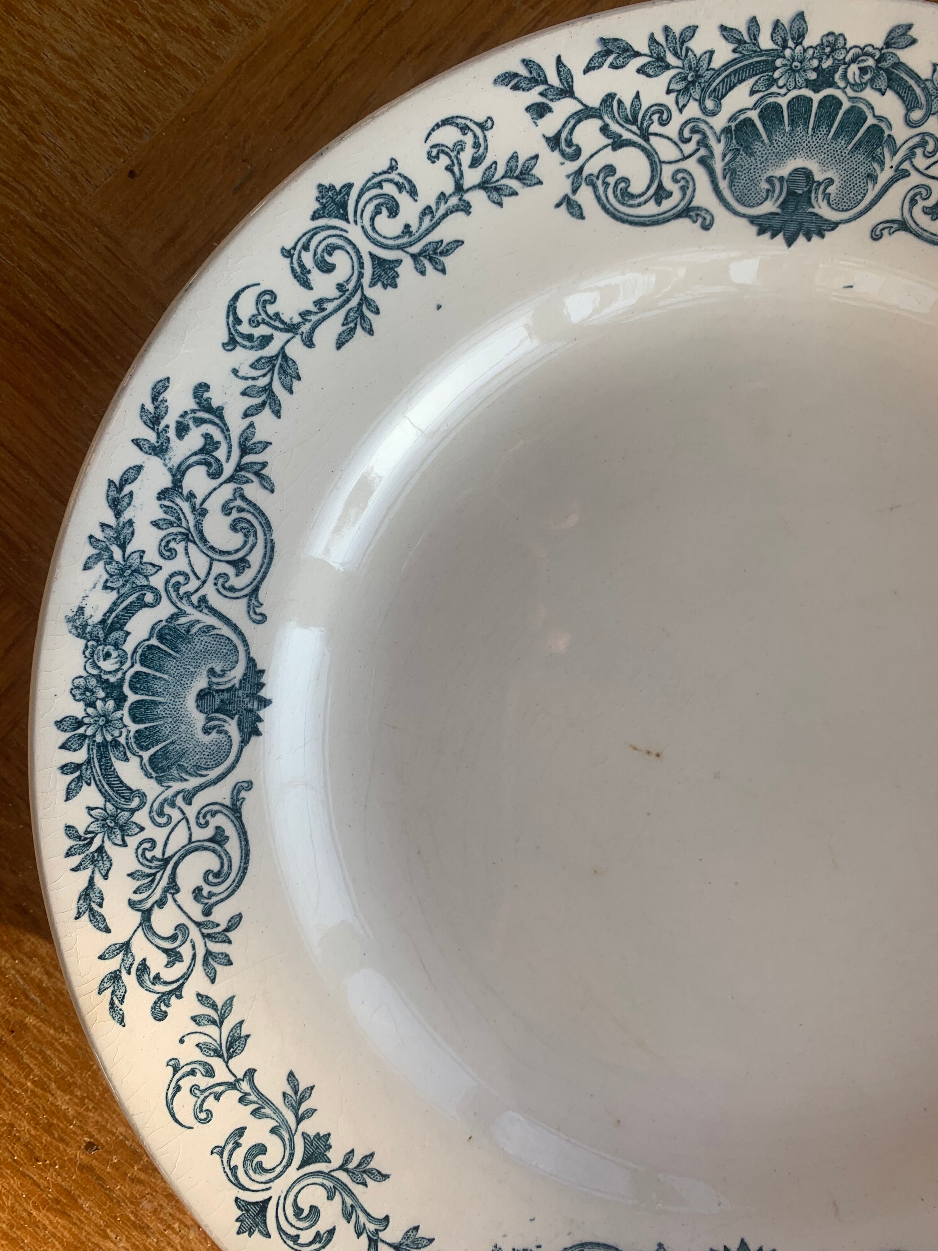 6 flat plates model shell longchamp iron earth art deco