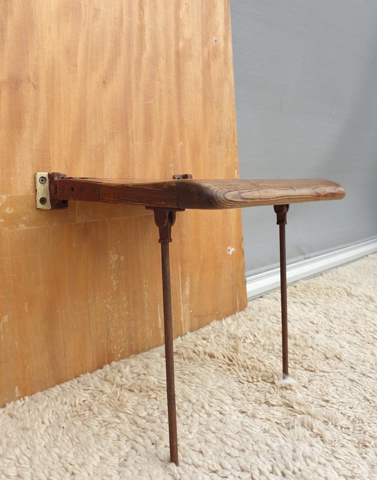 Folding seat wood Paris metro Sprague 1920