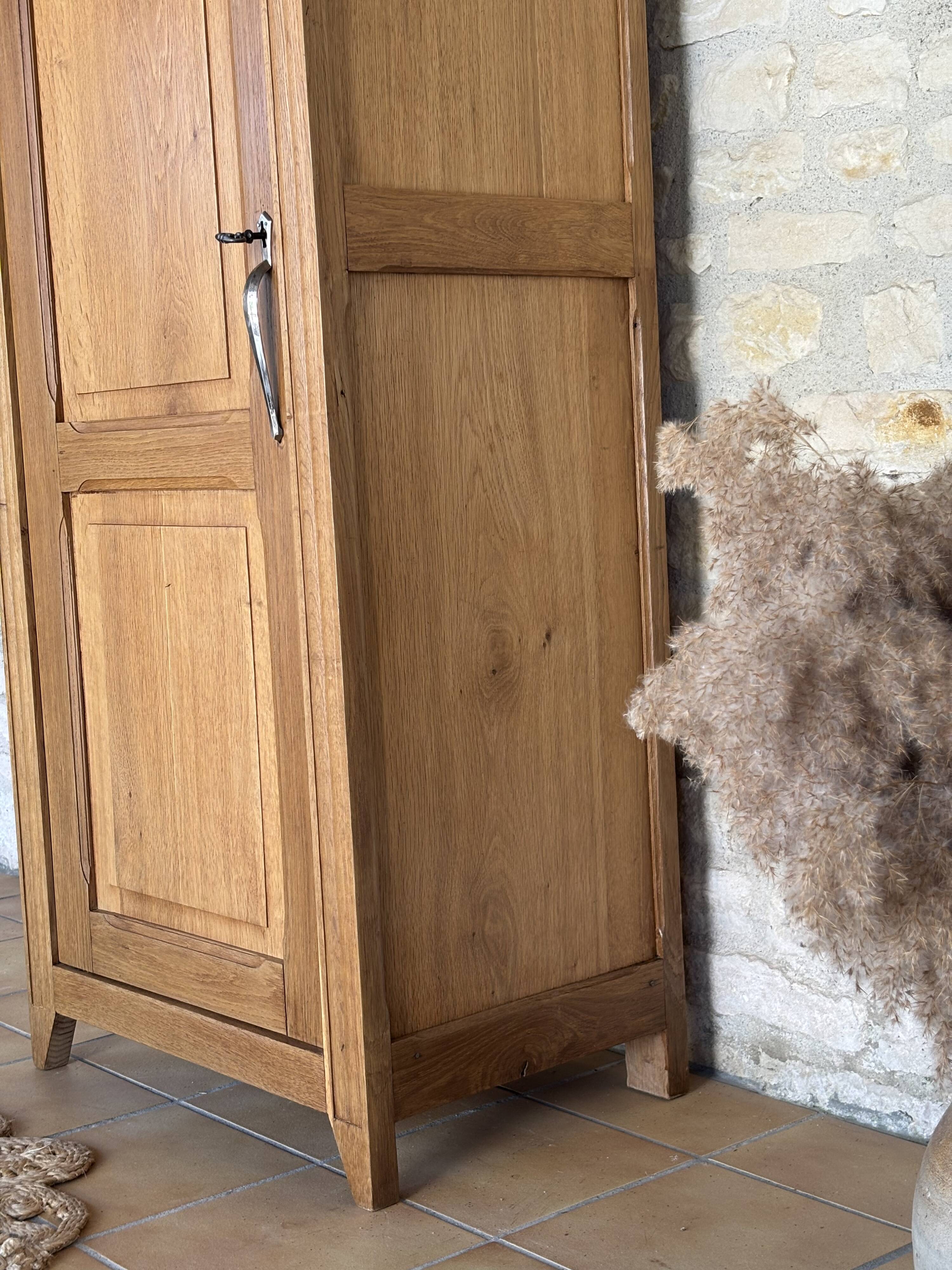 Restored solid oak bonnetière wardrobe