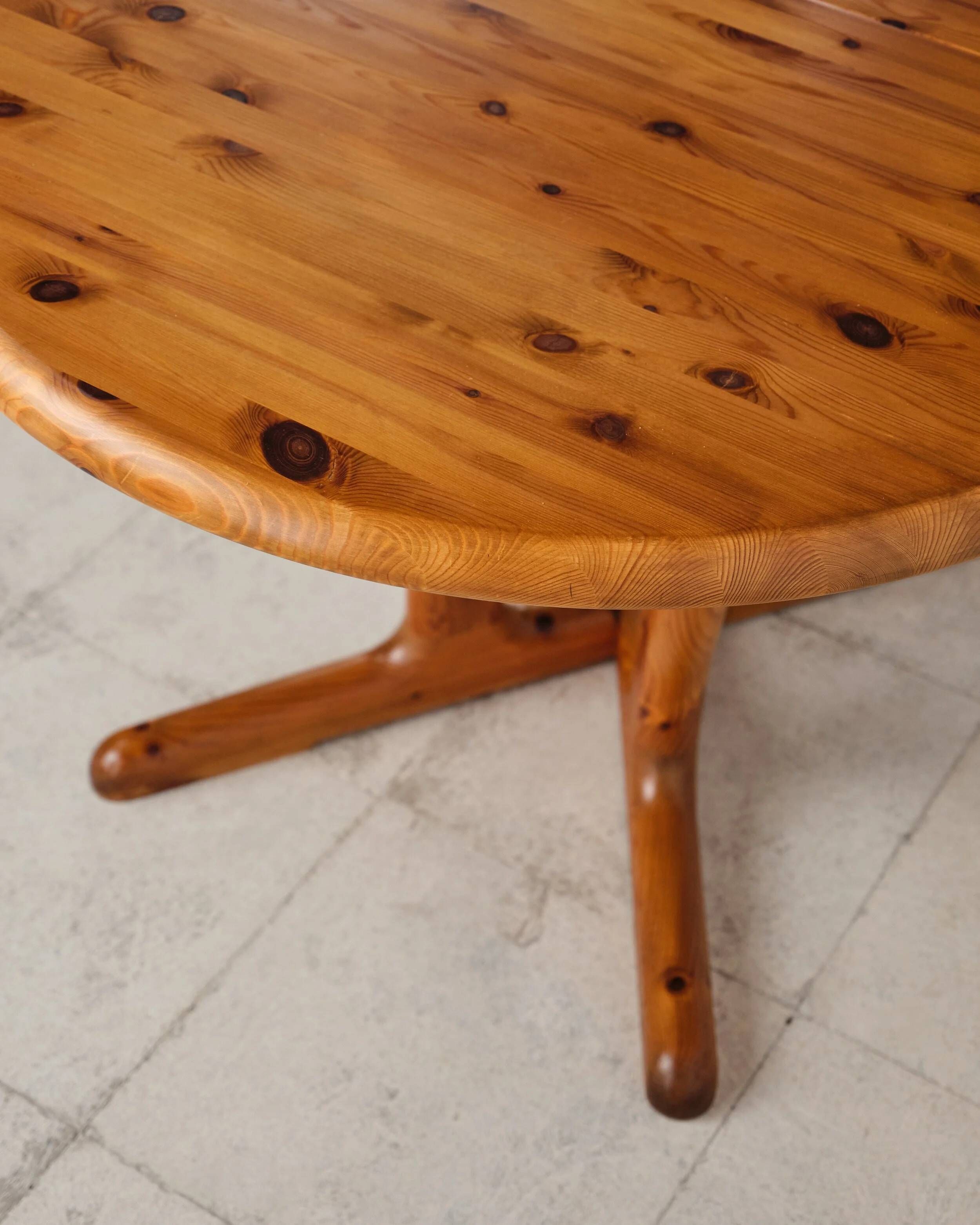 Brutalist extendable table in pine, Rainer Daumiller, Denmark, 1970s.