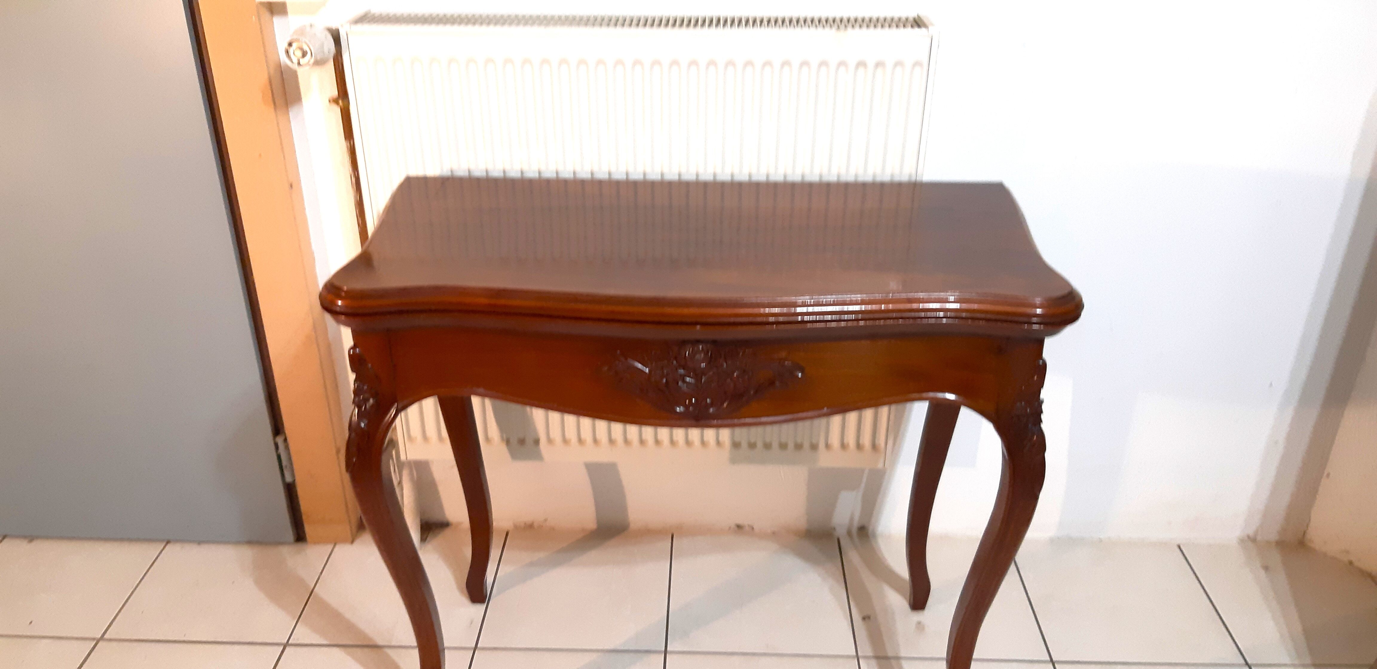 Console, table of games style Louis XV late nineteenth in mahogany