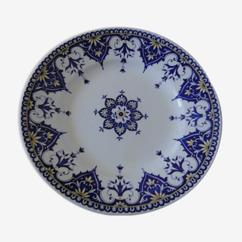 Plate plate sarreguemines model cluny late 19th