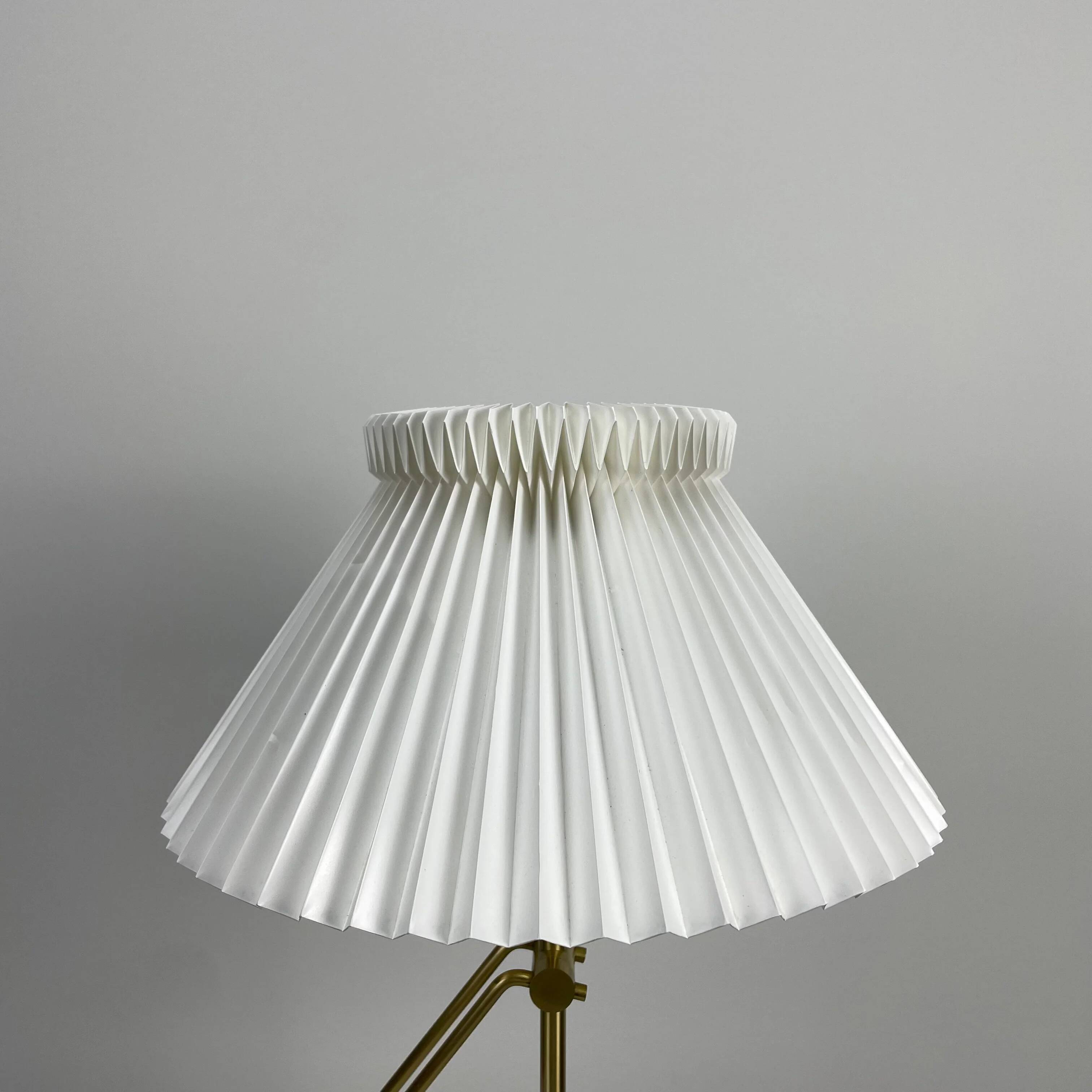 Table lamp Le Klint model 305 by Christian Hvidt 1970