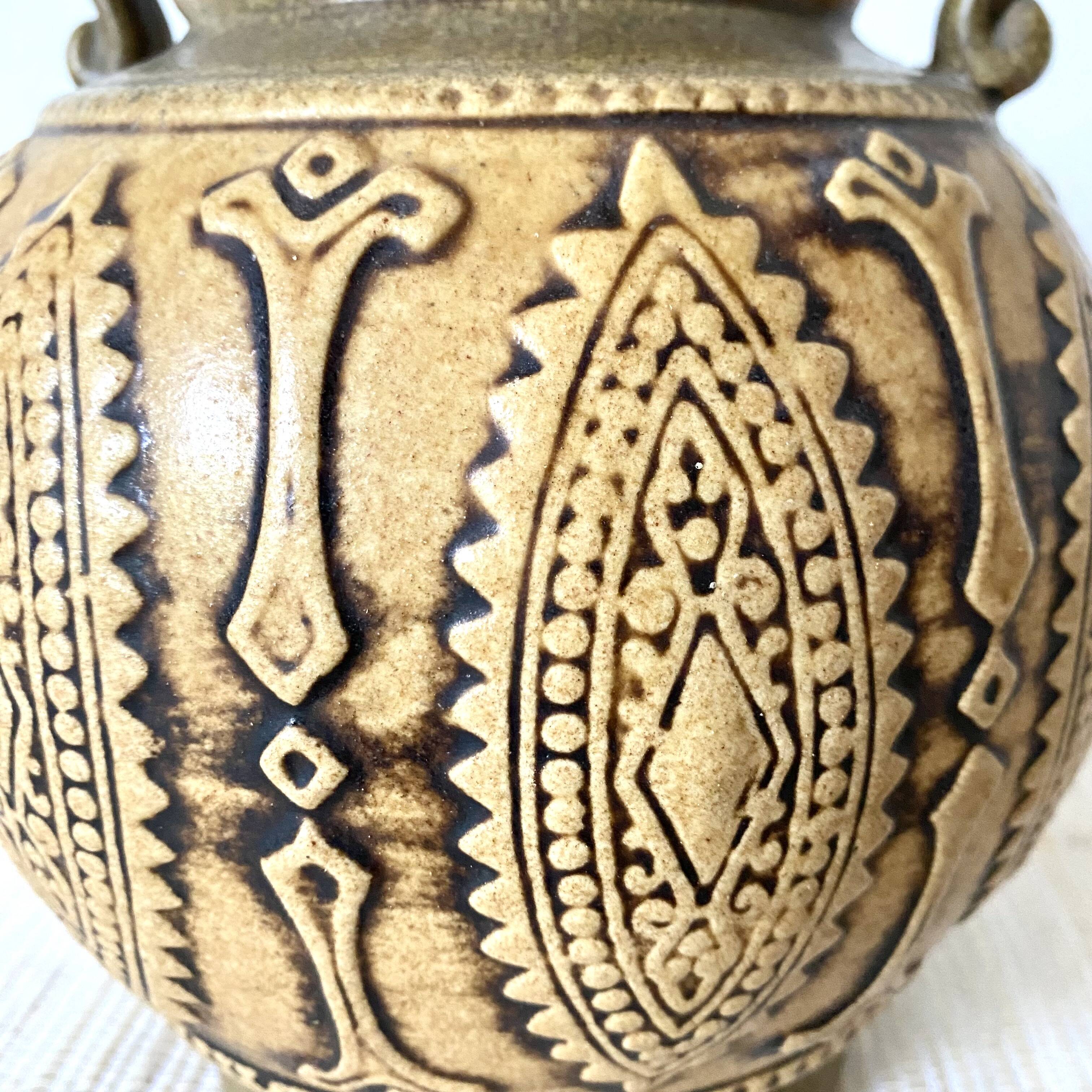 Ceramic vase from the 70s