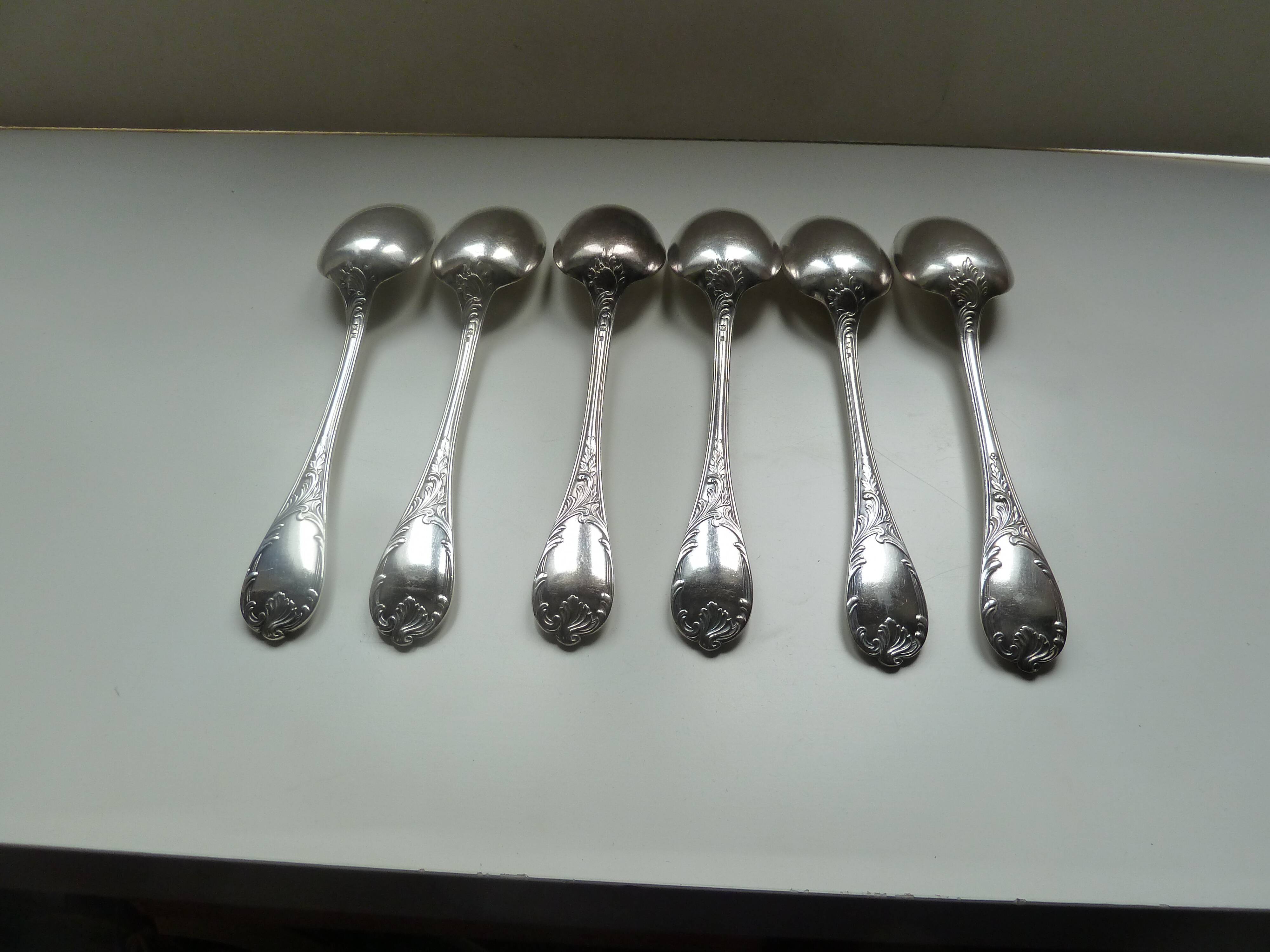 Lot 6 grandes cuillères metal argenté Christofle décor floral modèle Marly