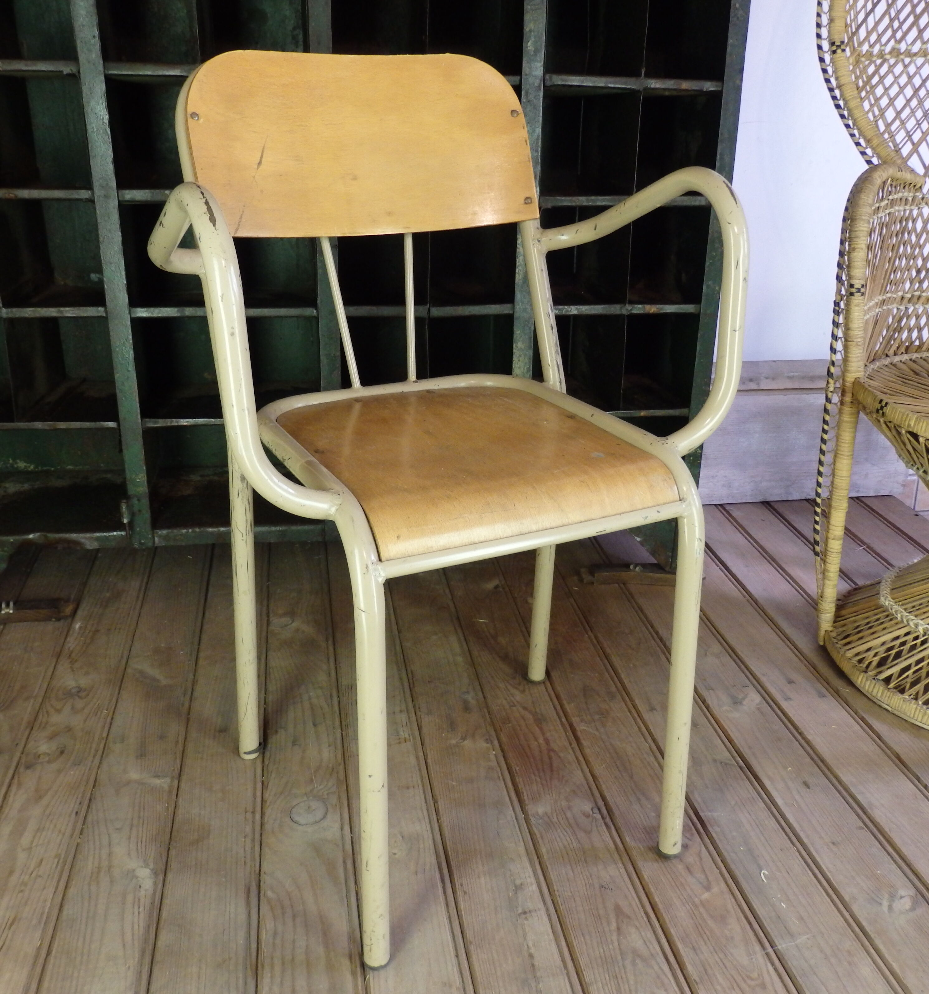 School chair / school chair with armrests 1960