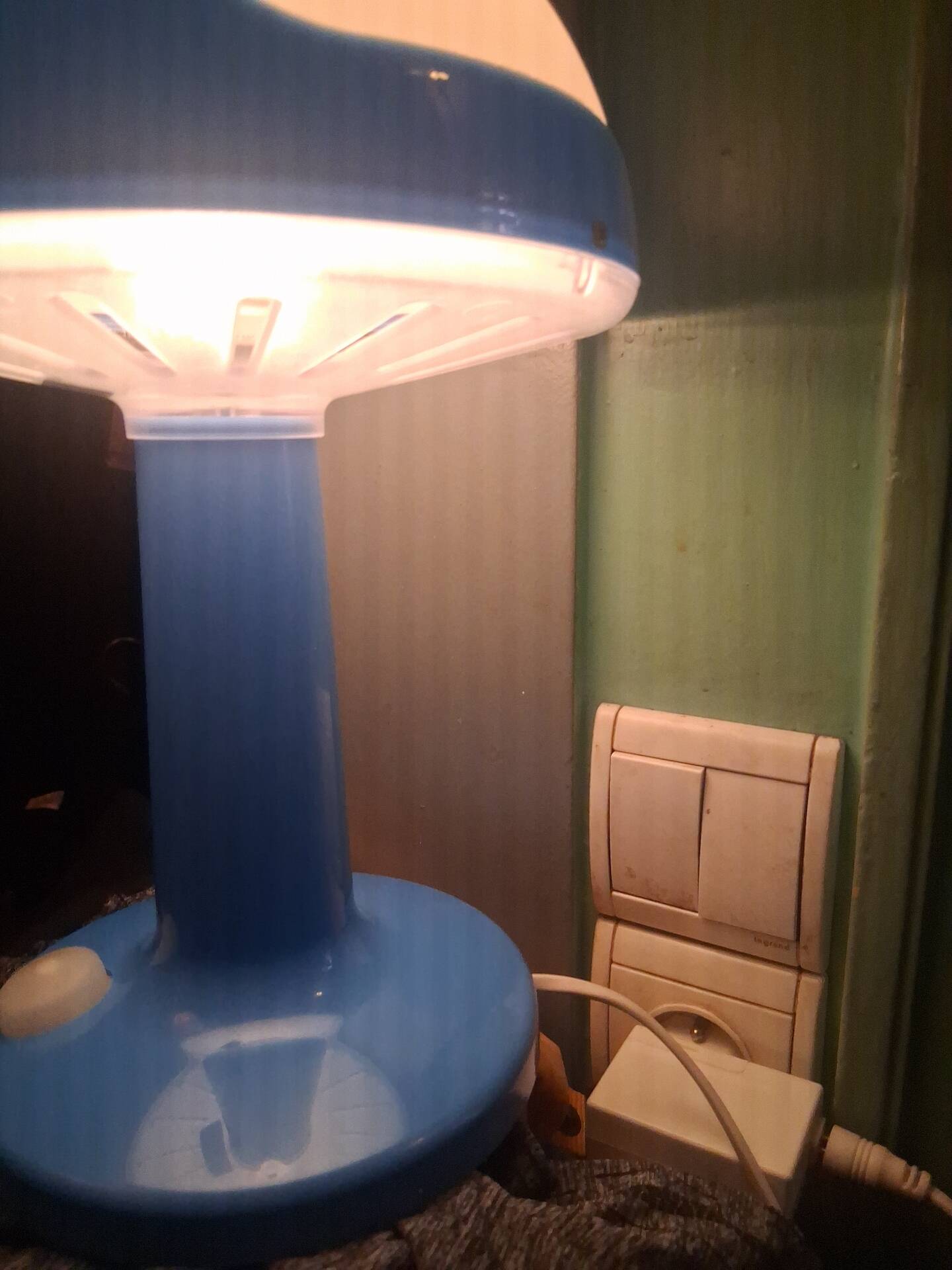Lampe champignon nuages Skojig années 90