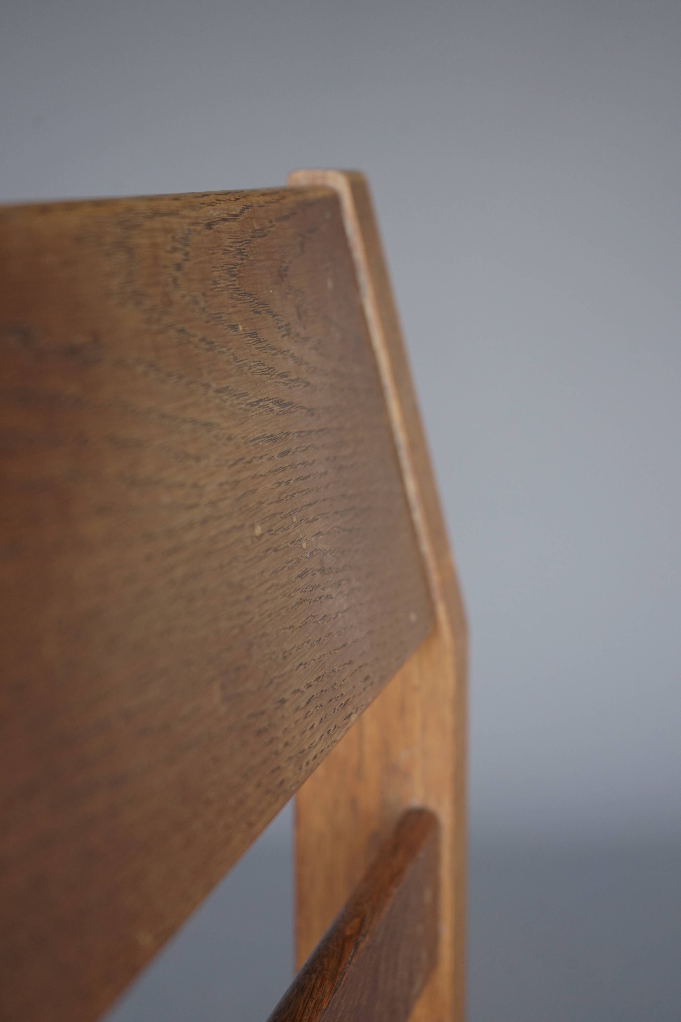 A rare and important side chair by Dutch architect Piet Klaarhamer, 1917