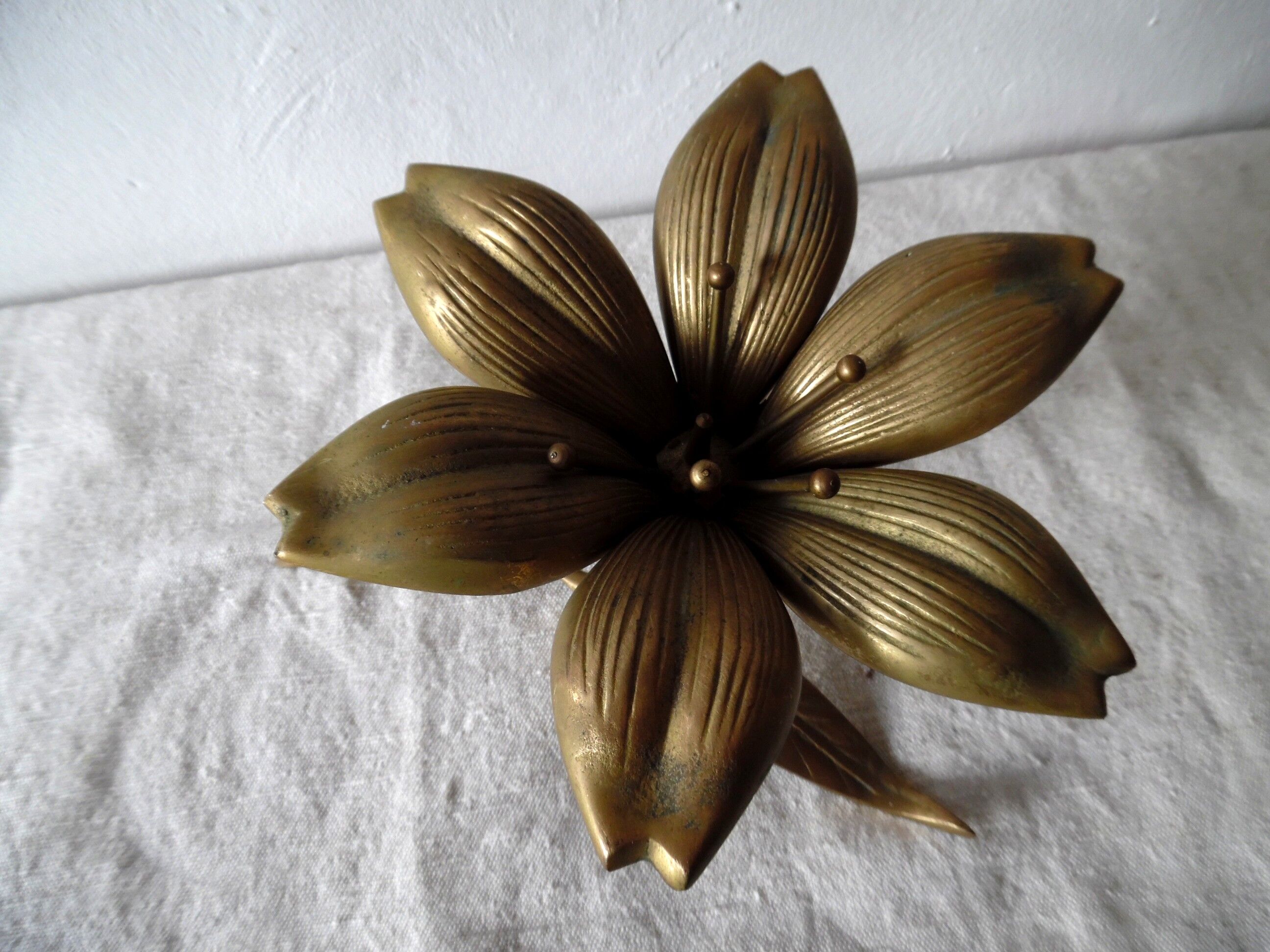 Flower brass ashtray