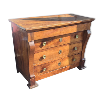Solid walnut chest of drawers during the Consulate around 1815
