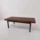 Banc en bois à lattes italien / table basse, 20e siècle