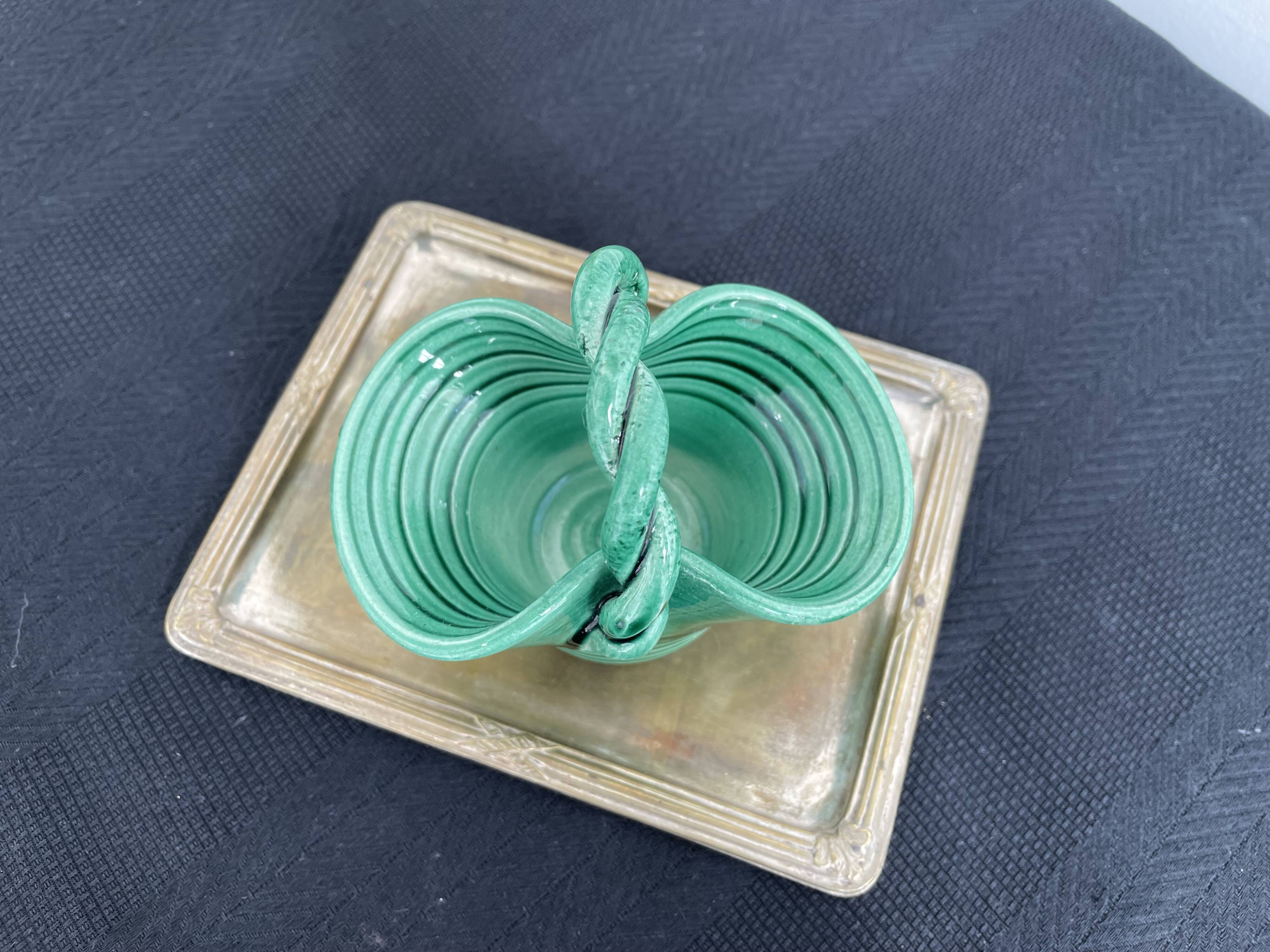 Vintage, woven basket, green, glazed earthenware, grooves, stylized, décor, French decoration, Fran