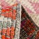 Tapis runner kilim vintage, style bohème, tons orange, rose et lilas pastel
