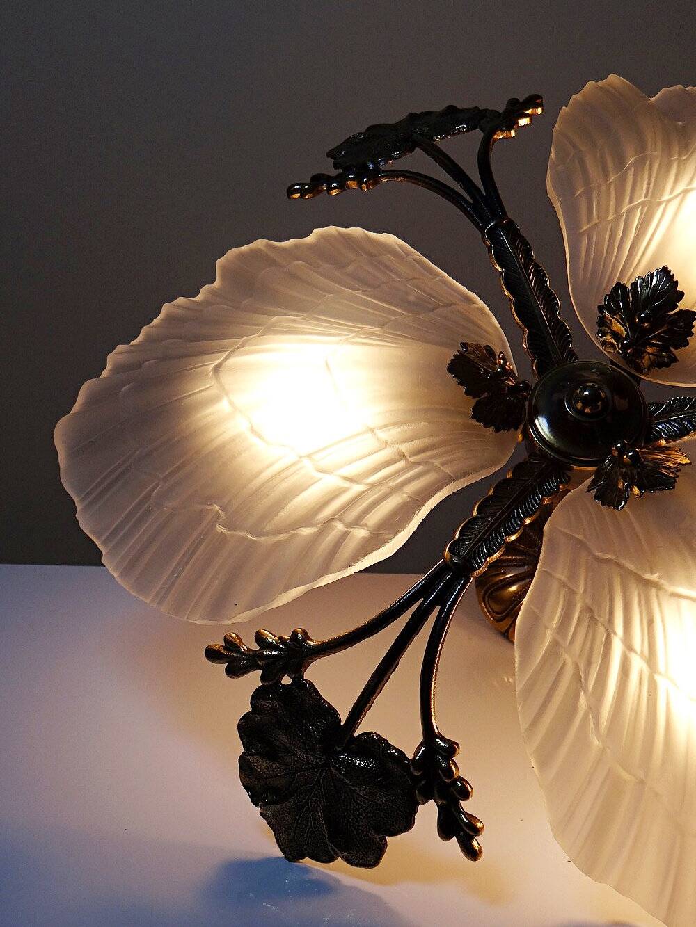Vintage 1980s-90s Hollywood Regency Art Deco Bronze Mariner Seashell Chandelier