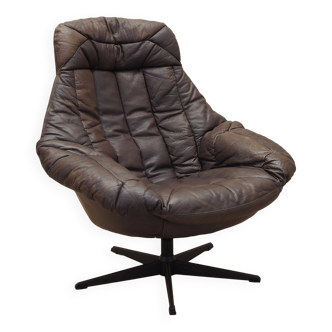 Leather swivel armchair, Danish design, 1960s, designer: H.W. Klein, manufacture: Bramin