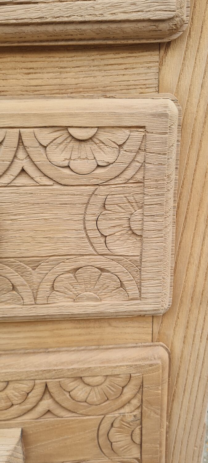 Breton chest of drawers in solid oak