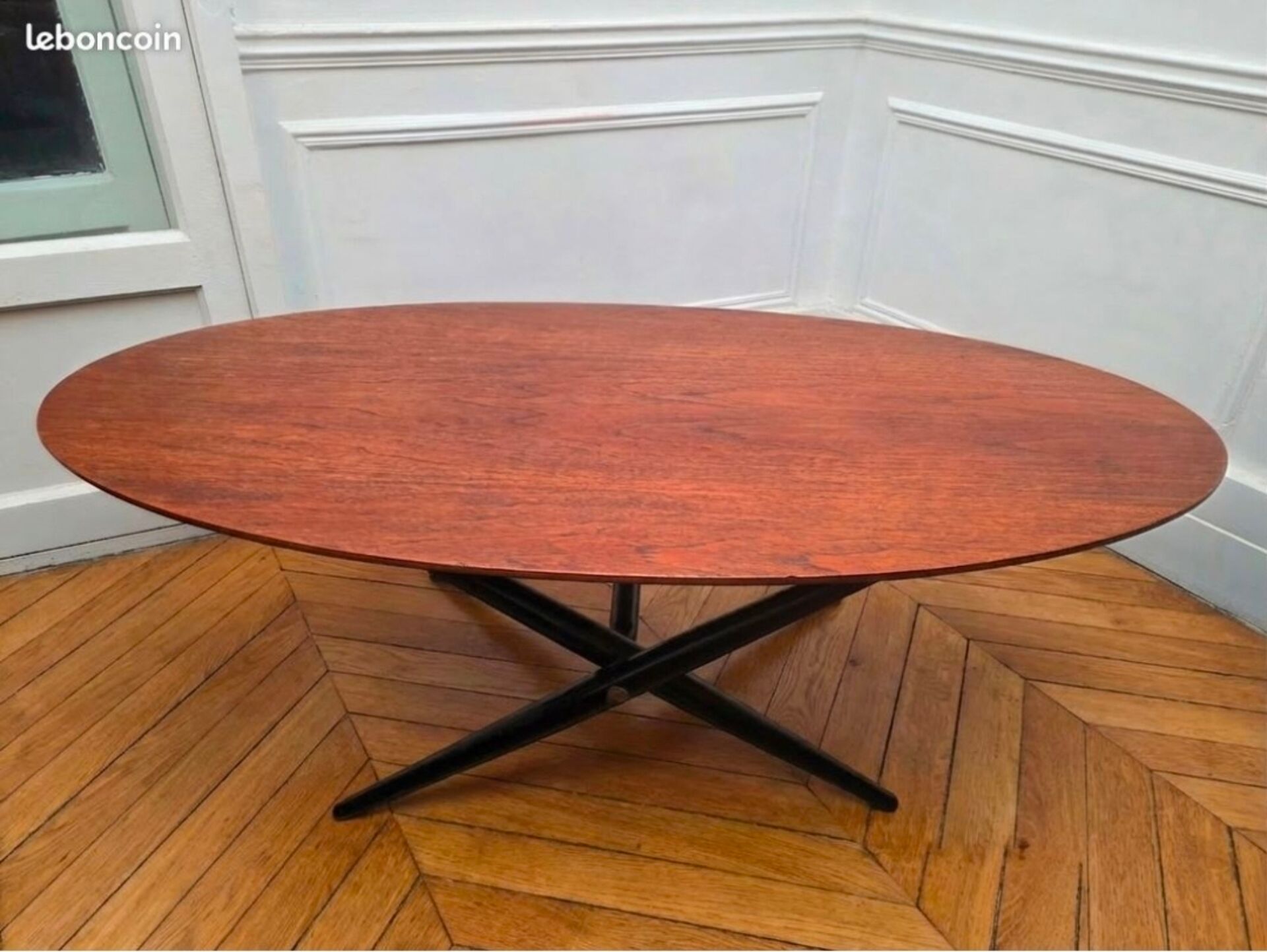 Very rare - Vintage Scandinavian design coffee table, model "Ovalette" p
