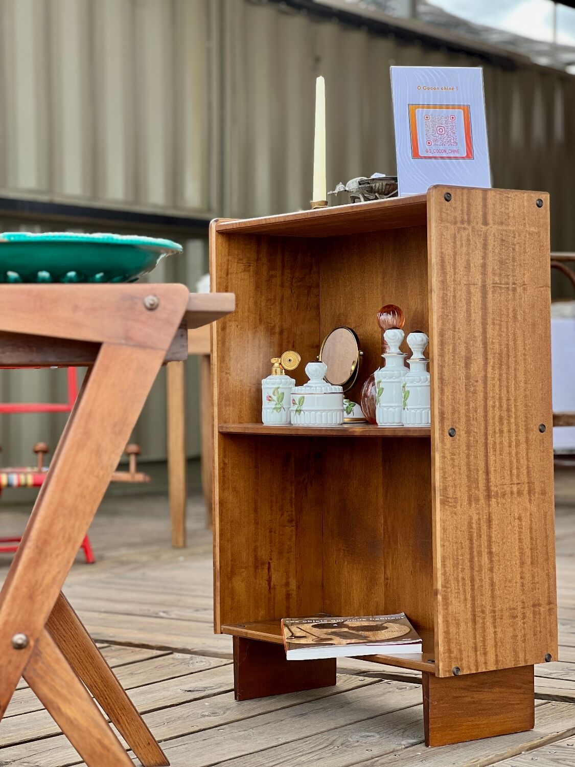 Vintage stand shelf-60s