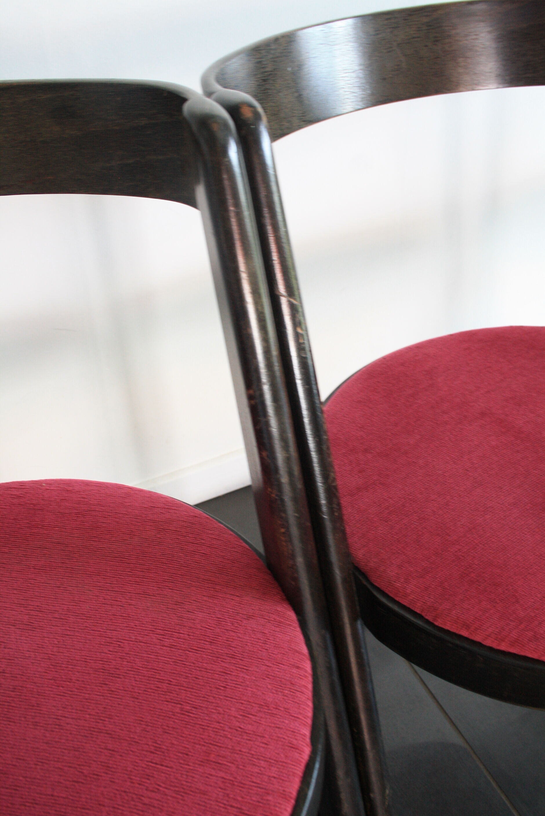 Halfa Baumann chairs