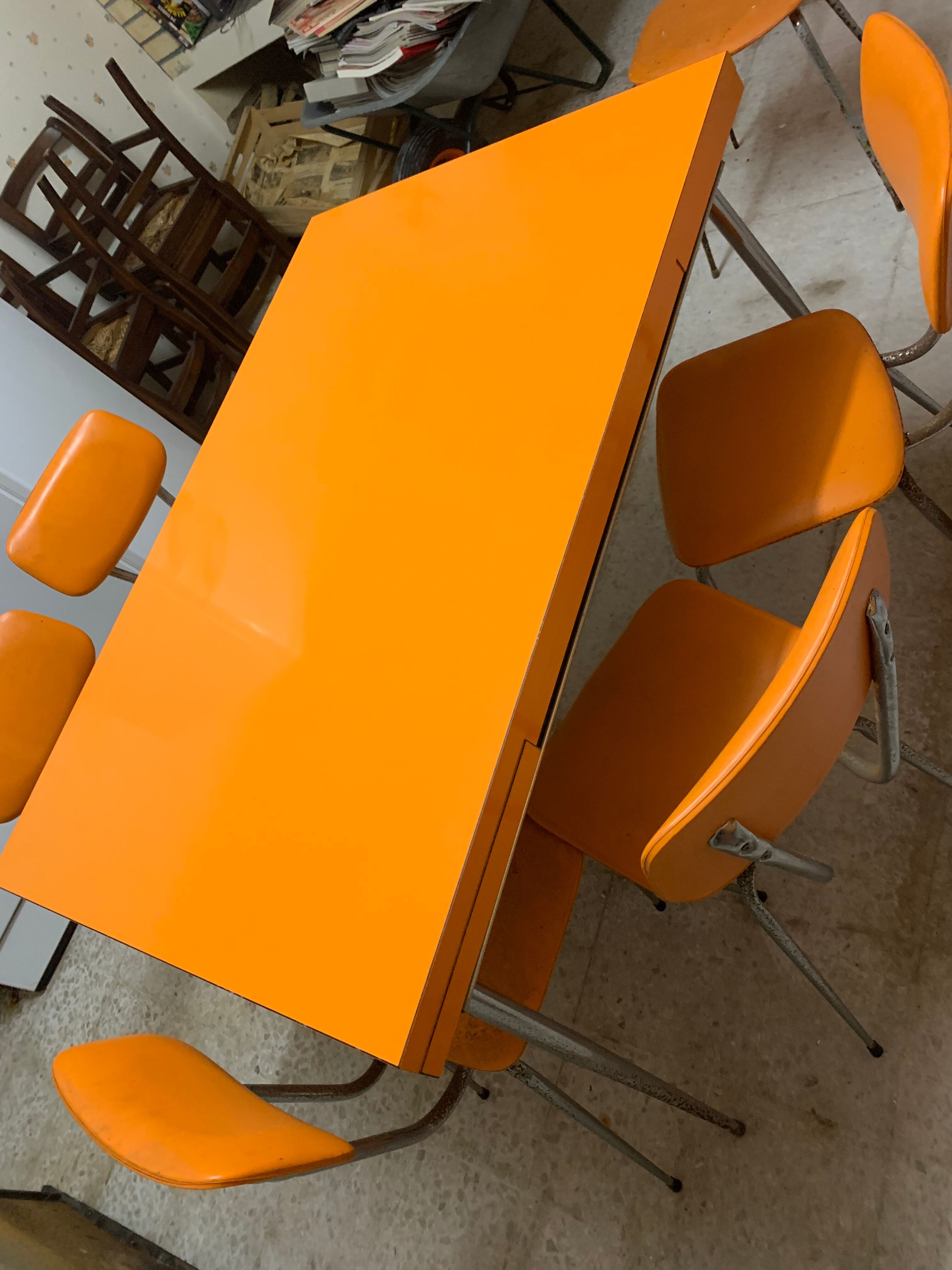 Table Formica year 60 & 6 chairs