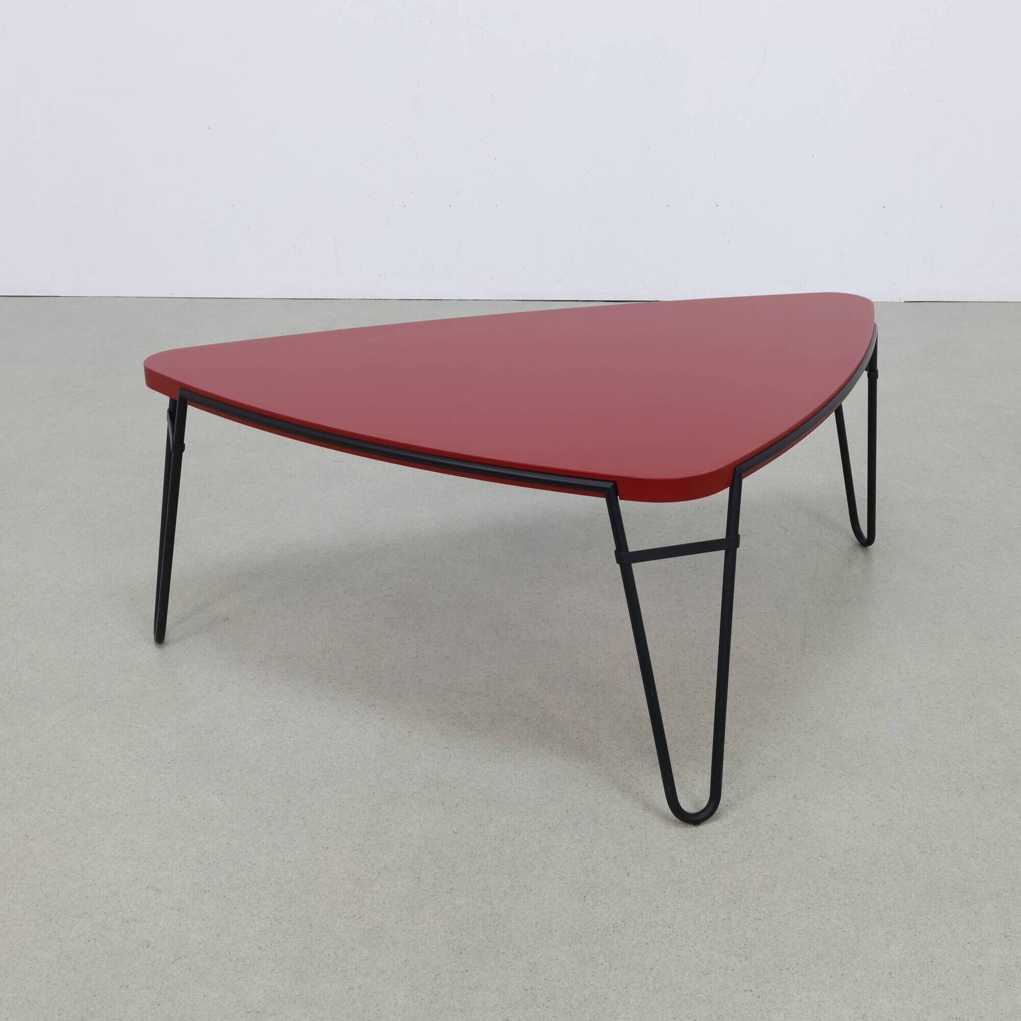 2x Coffee table "Petalo" Charlotte Perriand, Cassina 1990s (set price)