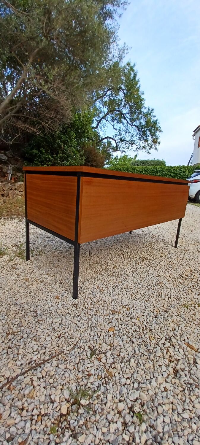 Old vintage desk Pierre Guariche 1970