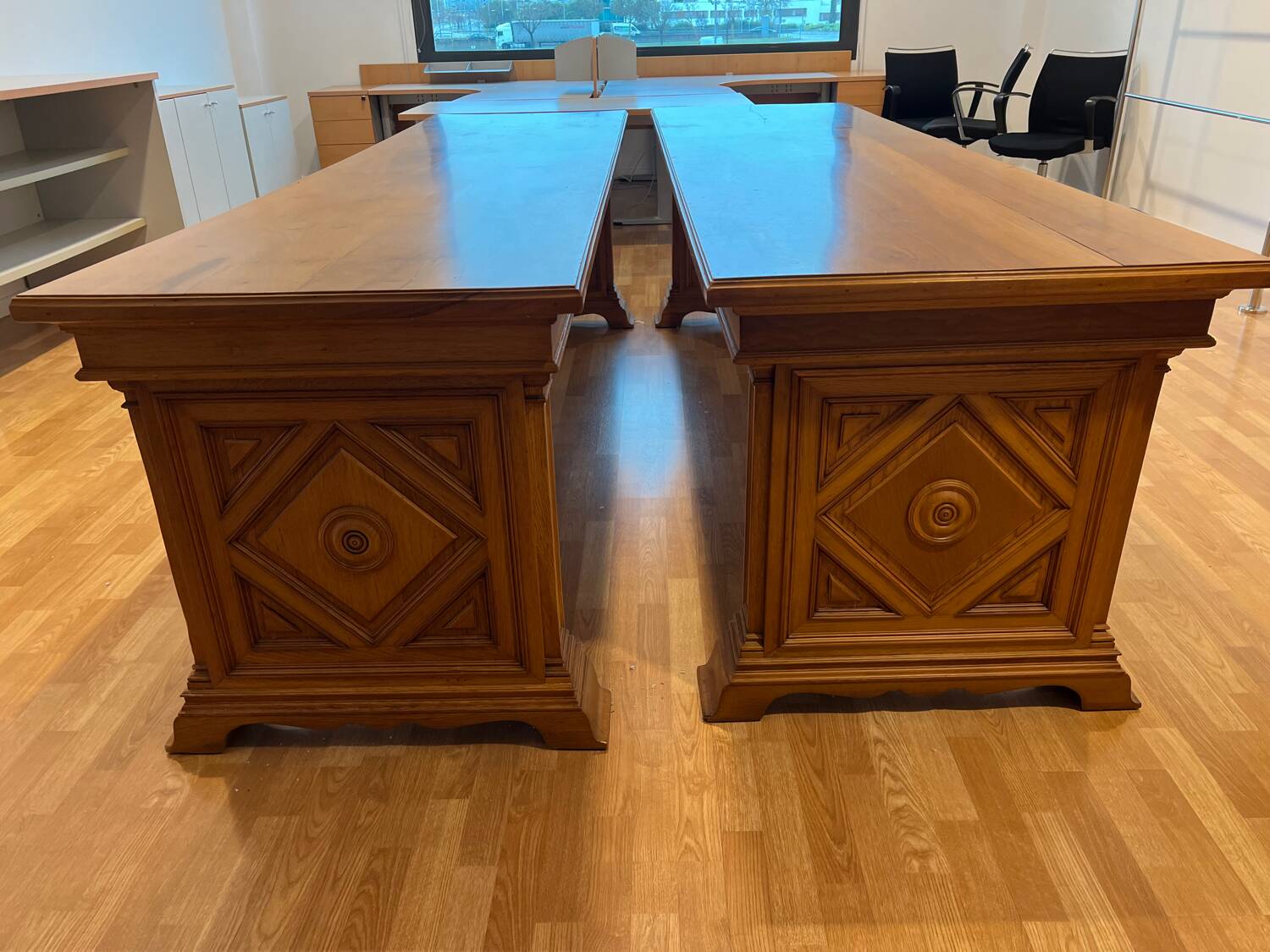 Pair of monumental industrial work tables in solid oak – 1930s