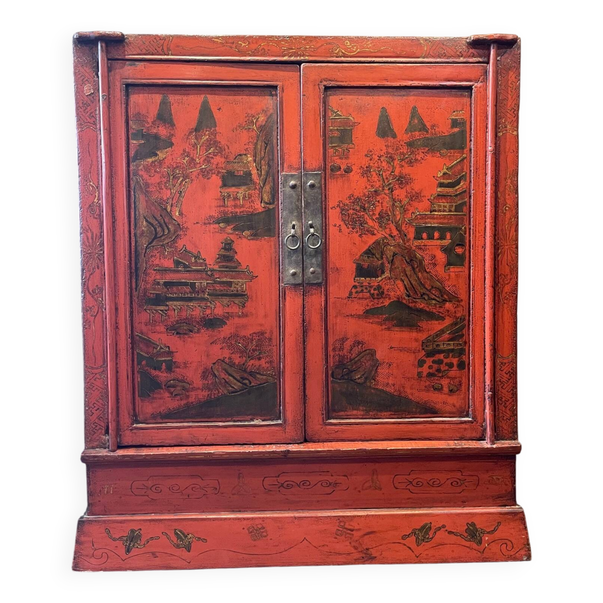 Antique 2-door sideboard