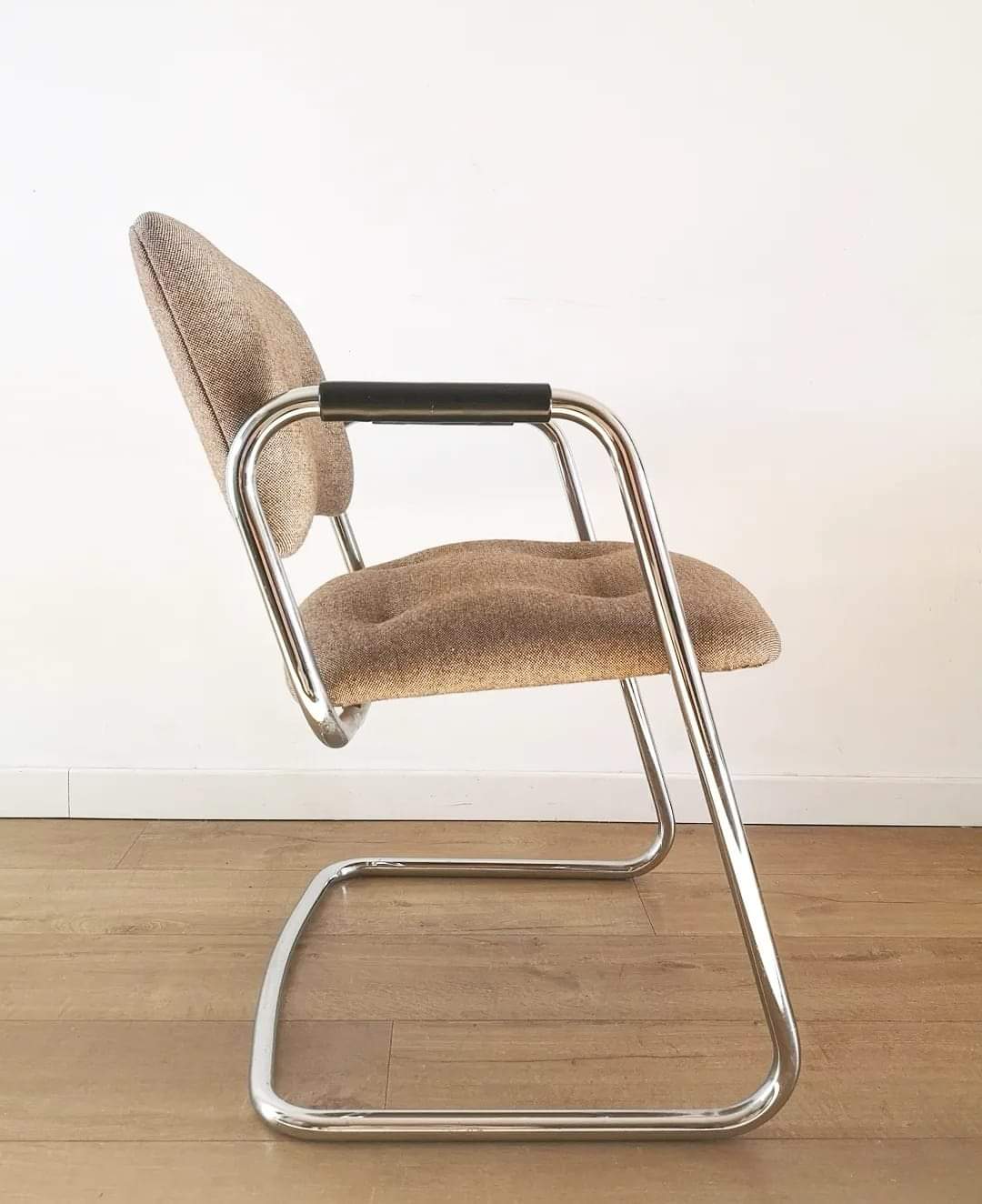 Strafor 70s office chair