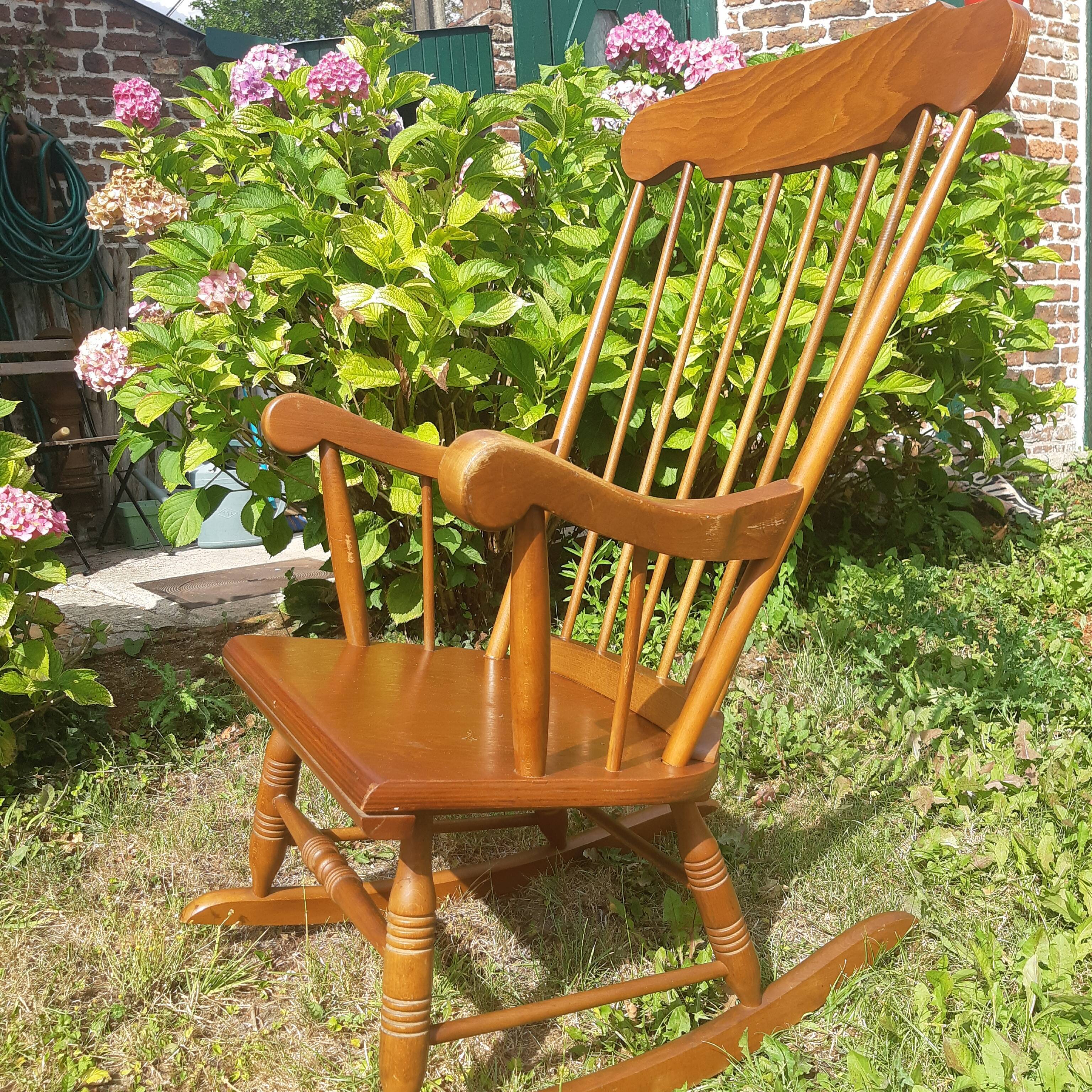 Vintage rocking chair