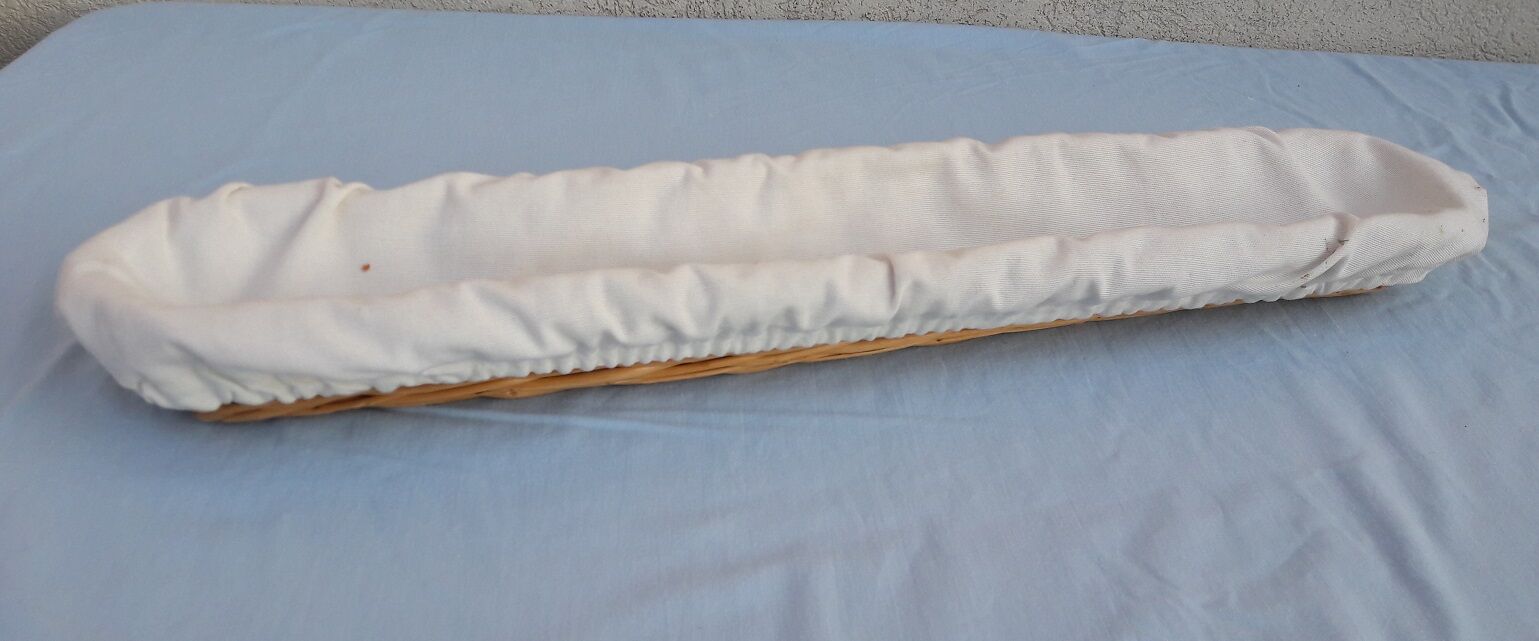 Wicker bread bannettes