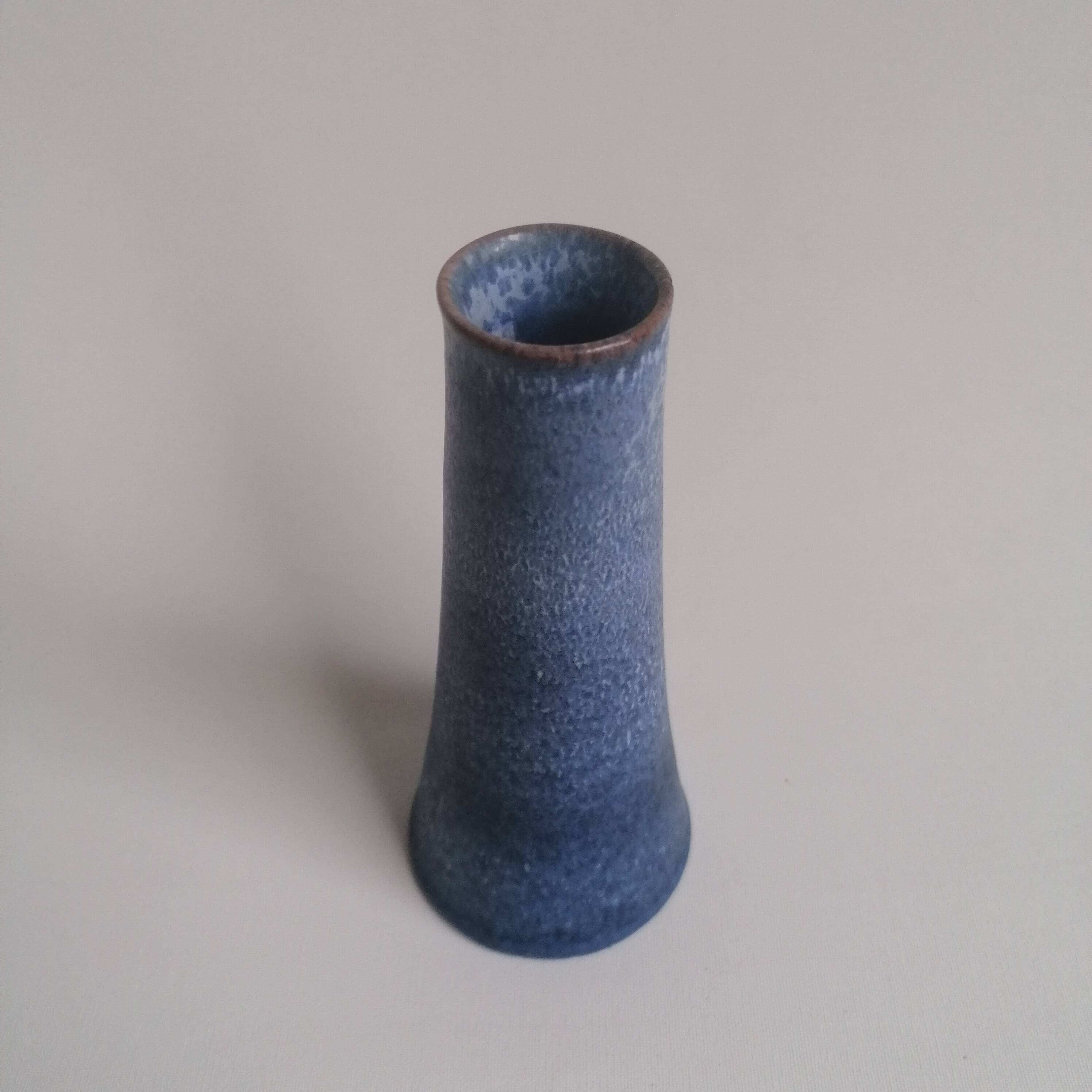 Conical vase Antonio Lampecco / Maredsous