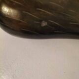 Colombe sculpturale en céramique brun chocolat, 20ème siècle