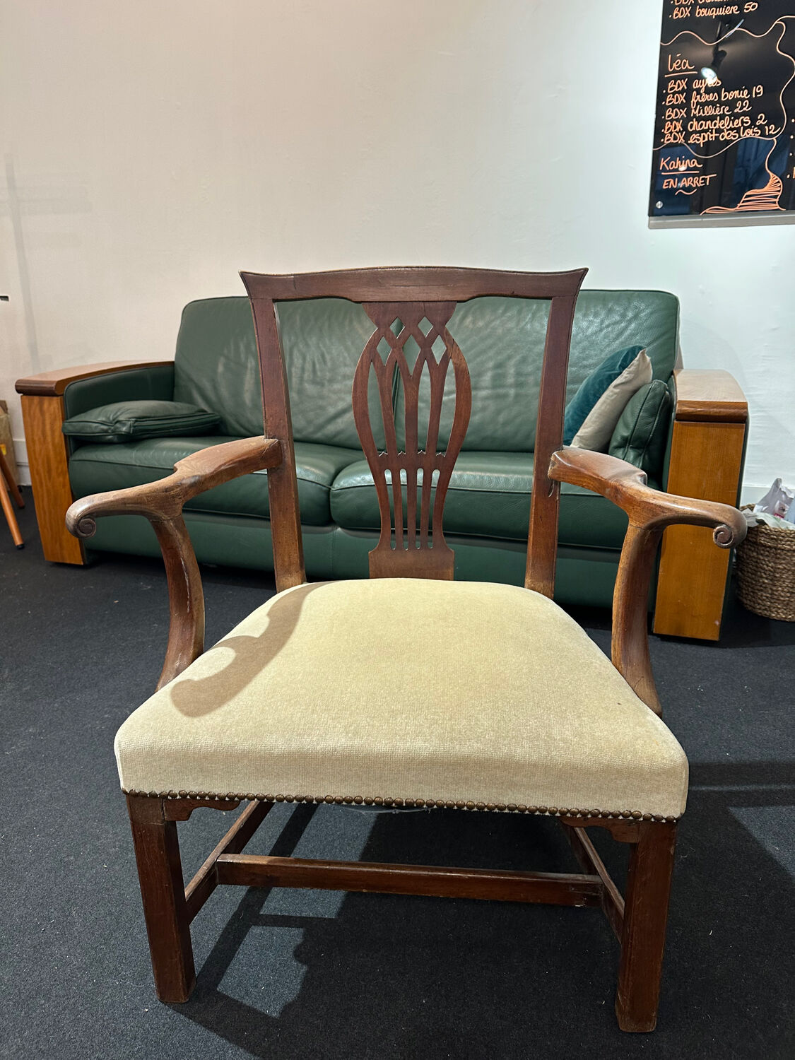 English dining chairs – Carver chairs – Hepplewhite style