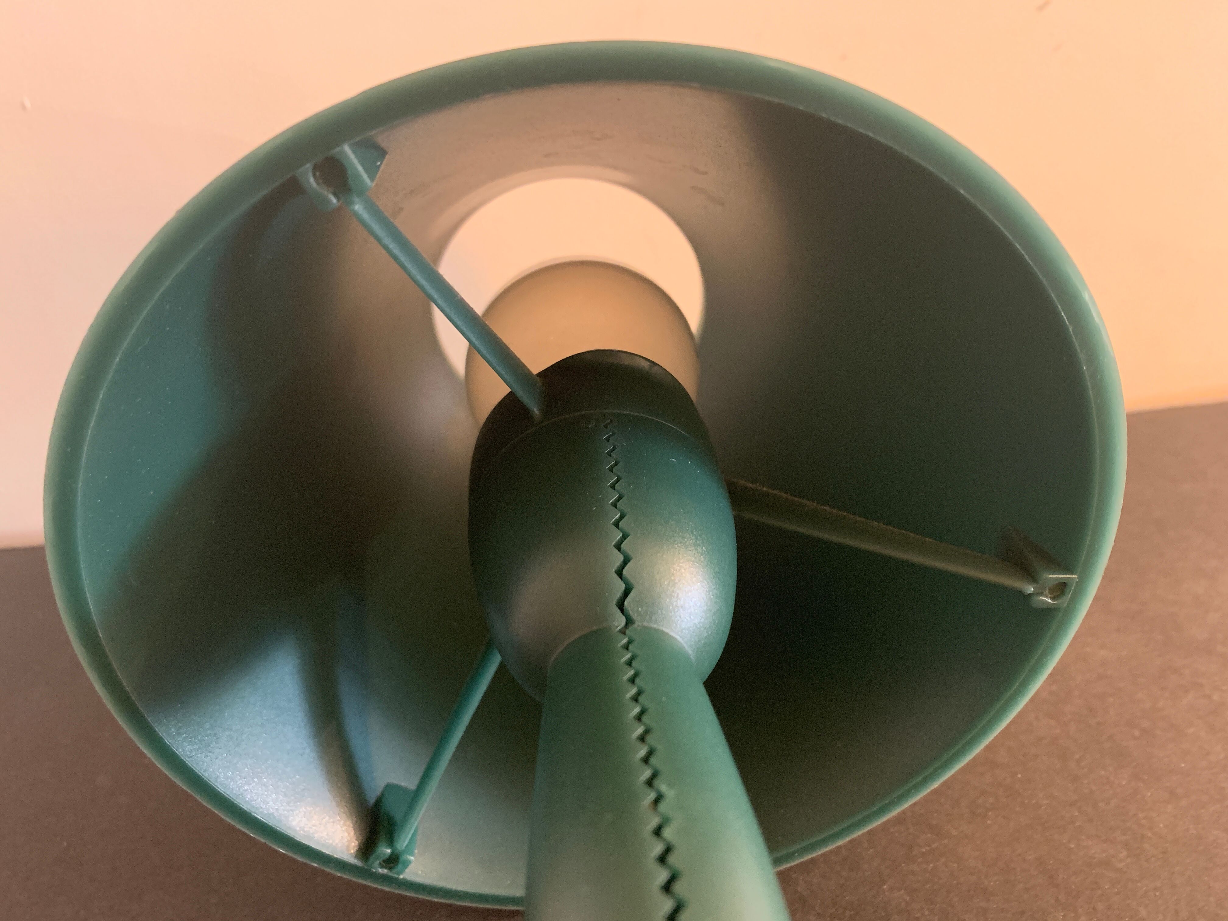 English green lamp Miss Sissi de Flos, design Philippe Starck