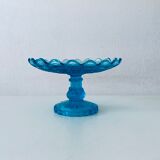 Coupe sur pied en verre bleu