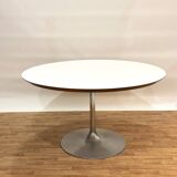 70s round tulip dining table